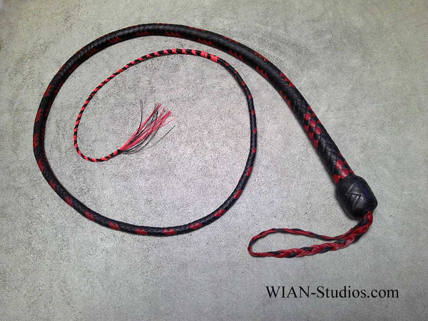 Signal Whip, Black and Red, 4'