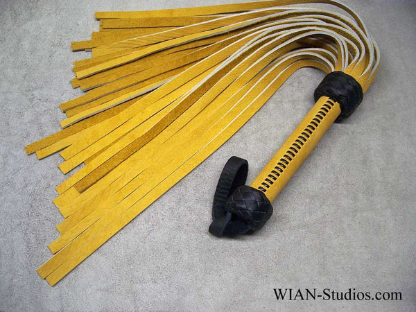 Gold Buffalo Flogger, Heavy, Wider Handle