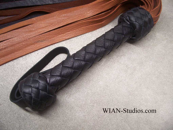 Brown Elk Flogger, Black diamond braid handle
