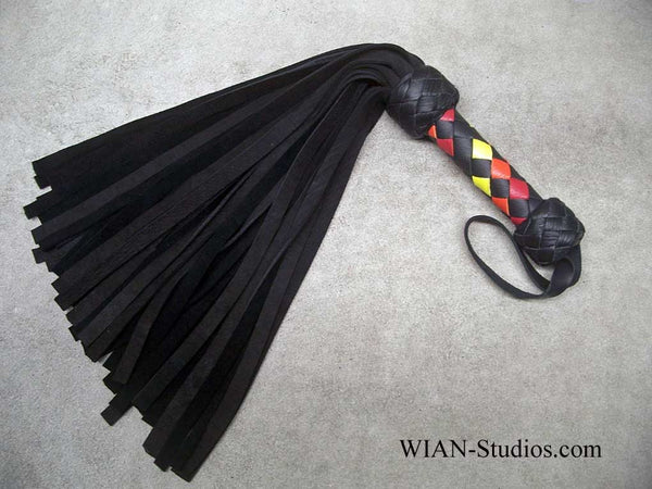 Black Elk, Fire Colors Handle Flogger, Small