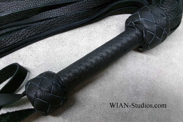 Black Moose Flogger, Small