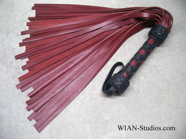 Cinnamon Cowhide Flogger, Medium