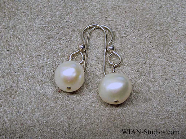 White Off Round Pearl Necklace and Earrings, 10mm, 18"