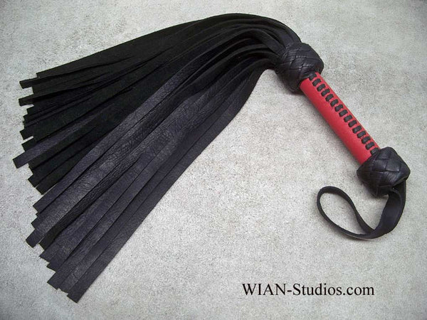 Black Oil-Tanned Cowhide Flogger, Small